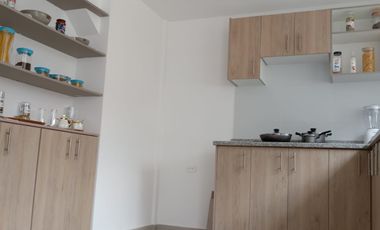 SECTOR CONOCOTO - LA SALLE , EN VENTA CASA 2D + ESTUDIO, 87M2 + PATIO 10 M2