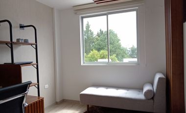 SECTOR CONOCOTO - LA SALLE , EN VENTA CASA 2D + ESTUDIO, 87M2 + PATIO 10 M2