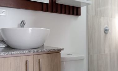 SECTOR CONOCOTO - LA SALLE , EN VENTA CASA 2D + ESTUDIO, 87M2 + PATIO 10 M2