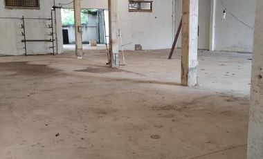 Renta Bodega Industrial de 1,200?m² en Bonfil, Cancún