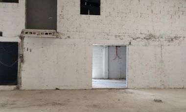 Renta Bodega Industrial de 1,200?m² en Bonfil, Cancún
