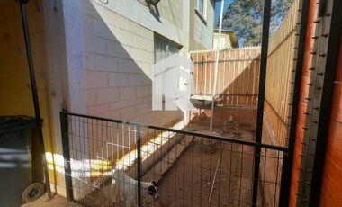 Venta casa callejón torreblanca, solo al contado.