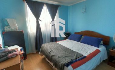 Venta casa callejón torreblanca, solo al contado.