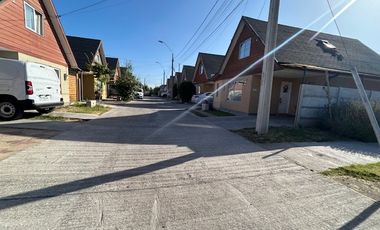 Se arrienda linda casa en condominio de Villa Galilea !!!