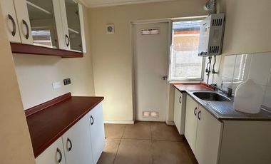 Se arrienda linda casa en condominio de Villa Galilea !!!