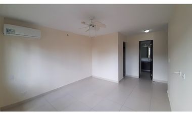 Cómodo Apartamento de 3 recamaras, Woodlands - Panamá Pacífico