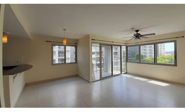 Cómodo Apartamento de 3 recamaras, Woodlands - Panamá Pacífico