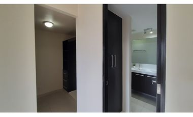 Cómodo Apartamento de 3 recamaras, Woodlands - Panamá Pacífico
