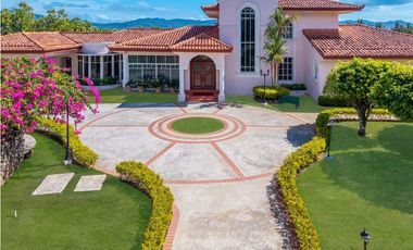 Mansion en Soralpina, Sora, Chame (TMP)