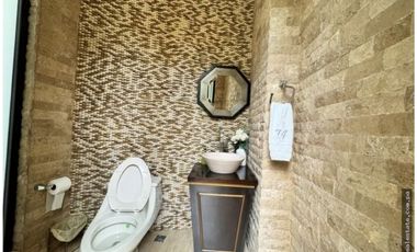 ALQUILER CASA EN CLAYTON AMOBLADA CON PISCINA MLD