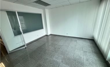 CALLE 50 / OFICINA / TORRE GLOBAL BANK / 131M / AMOBLADA /DIVISIONES