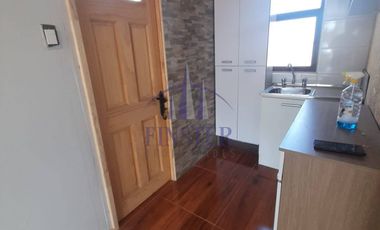 linda casa nueva con vista a praderas en Quintero