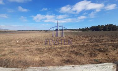 linda casa nueva con vista a praderas en Quintero