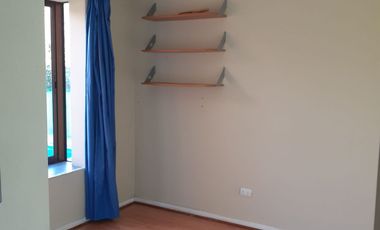Arriendo amplia casa Machali 4D 2B