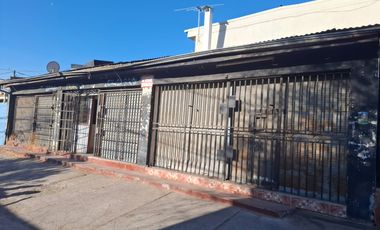 Oportunidad Inversionistas 2 locales + casa