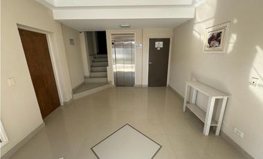 Venta Departamento dos amb.c/cochera - gas natural