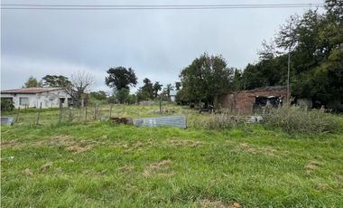 Vendo Terreno de 916 m2 en Las Moscas, Entre Ríos.