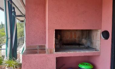 SE VENDE COMPLEJO EN CARLOS PAZ EXELENTE CONSTRUCCION