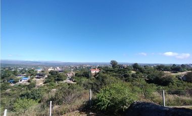 SE VENDE COMPLEJO EN CARLOS PAZ EXELENTE CONSTRUCCION