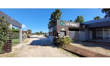 Moderna Casa en Condominio Las Palmas