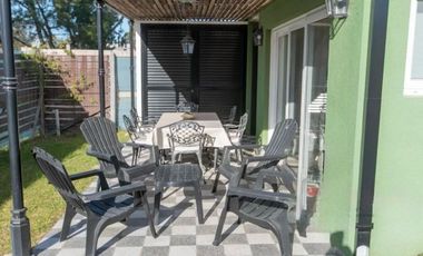 Moderna Casa en Condominio Las Palmas