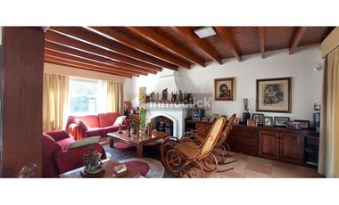 INKASA INMOBILIARIA- VENDE CASA EN ZONA RESIDENCIAL