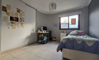 INKASA INMOBILIARIA - VENDE CASA  EN BARRIO PRIVADO -  MAIPU