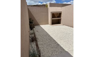 INKASA INMOBILIARIA - VENDE DÚPLEX EN LA CAVA COMPLEJO URBANO
