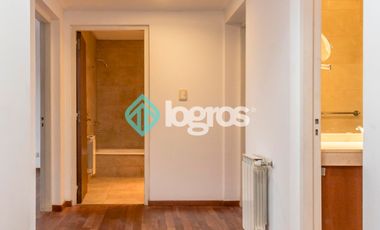 Departamento en venta de 3 dormitorios con cochera en Macrocentro