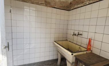 Casa en alquiler en Lanus Oeste