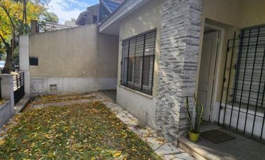 Casa en alquiler en Lanus Oeste