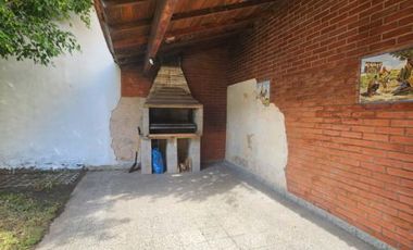 Casa en alquiler en Lanus Oeste
