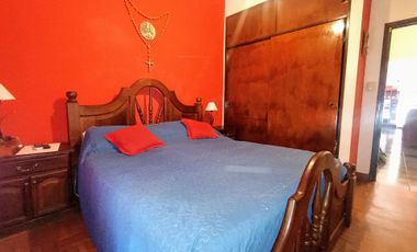 Venta casa en Ramos Mejía 5 ambientes.