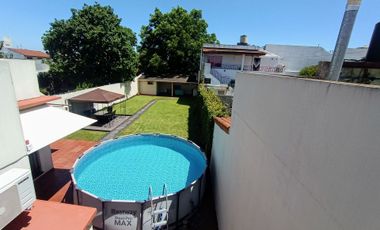 Venta casa en Ramos Mejía 5 ambientes.