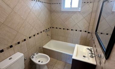 Departamento en alquiler de 1 dormitorio en Lomas del Mirador