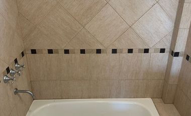 Departamento en alquiler de 1 dormitorio en Lomas del Mirador