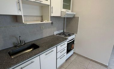 Departamento en alquiler de 1 dormitorio en Lomas del Mirador