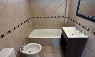 Departamento en alquiler de 1 dormitorio en Lomas del Mirador