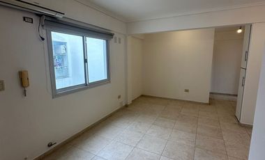 Departamento en alquiler de 1 dormitorio en Lomas del Mirador