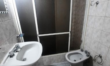 Departamento en alquiler en Lanus Oeste