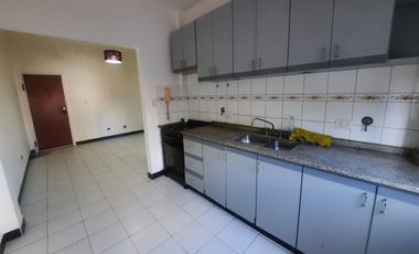 Departamento en alquiler en Lanus Oeste