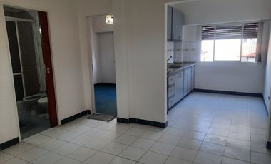 Departamento en alquiler en Lanus Oeste