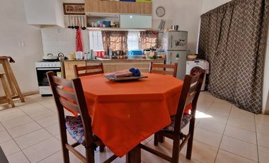 VENTA DEPARTAMENTO CON COCHERA Y PATIO. RIVADAVIA
