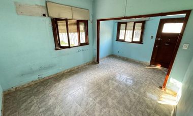 Casa en venta en Remedios de Escalada Oeste