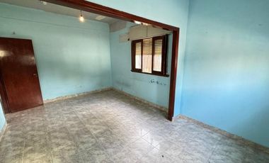 Casa en venta en Remedios de Escalada Oeste