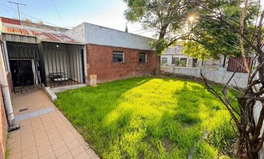 Casa en venta en Remedios de Escalada Oeste