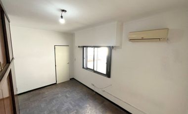 VENTA DE DEPARTAMENTO 2 AMBIENTES EN LAS LOMITAS