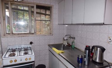 VENTA CASA 5 AMBIENTES EN  J. MARMOL APTO CREDITO