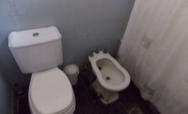 VENTA CASA 5 AMBIENTES EN  J. MARMOL APTO CREDITO