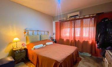 Venta Casa 3 Ambientes, , quincho, amplia cochera